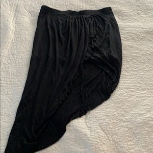 Express asymmetrical skirt